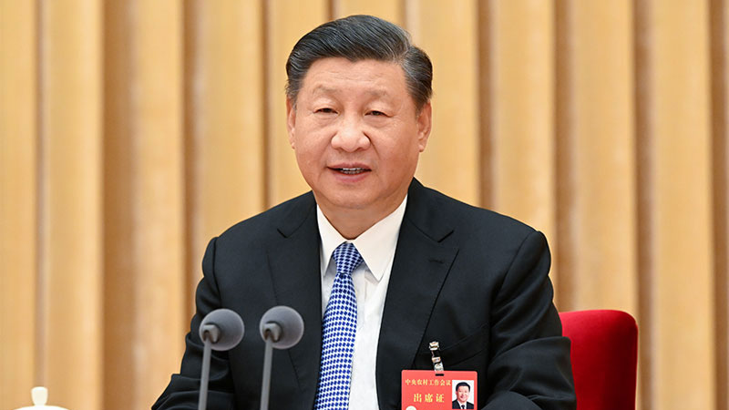 习近平在中央农村工作会议上强调 锚定建设农业强国目标 切实抓好农业农村工作